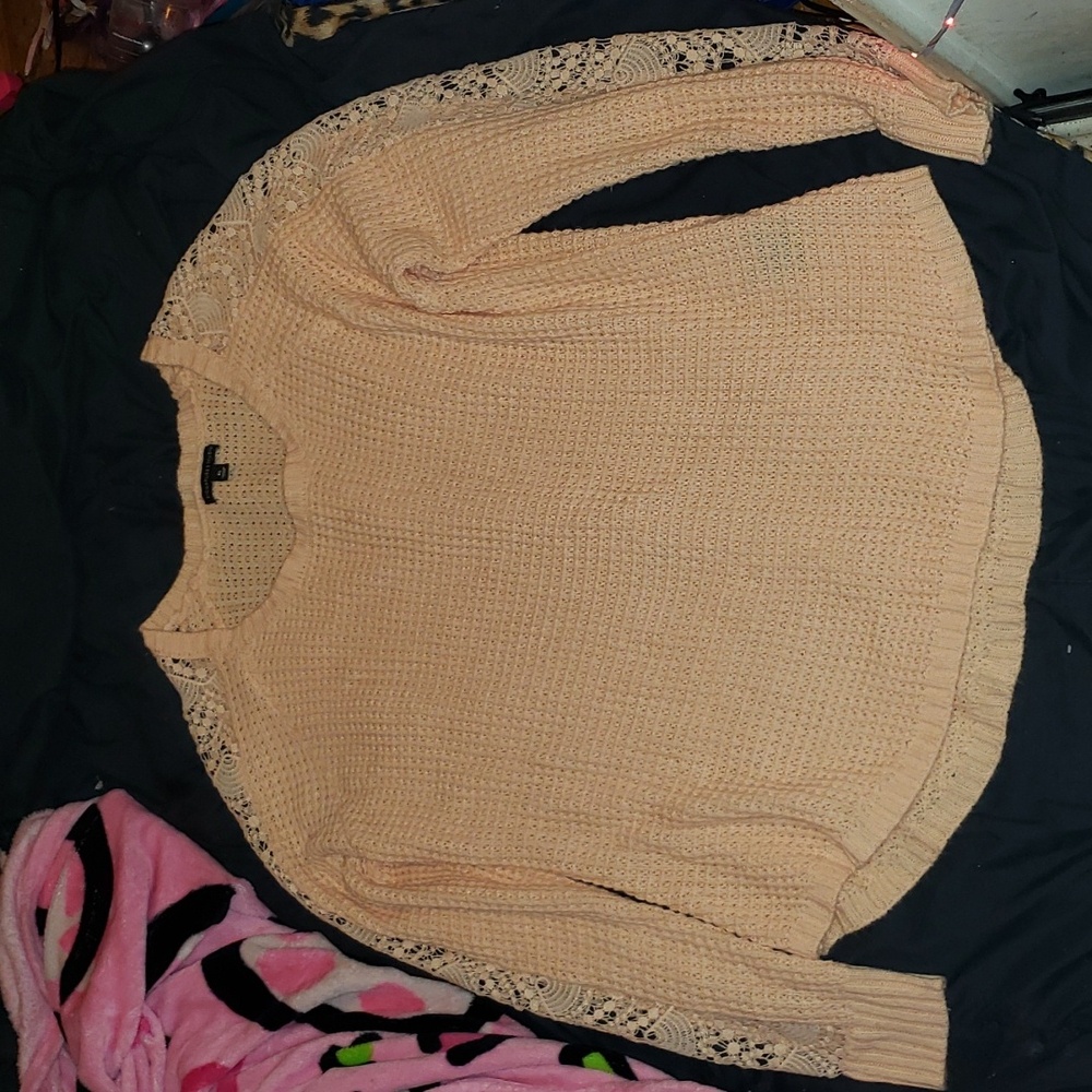 Light Pink Sweat Shirt.
